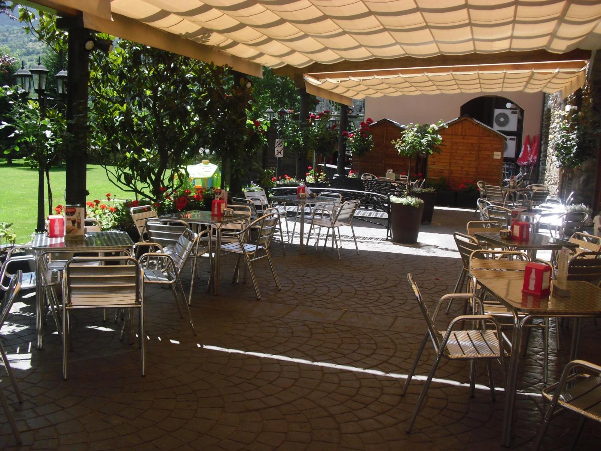 Hostal Vall D'Aneu By Arcas & Sambola 에스테리 다네우 외부 사진