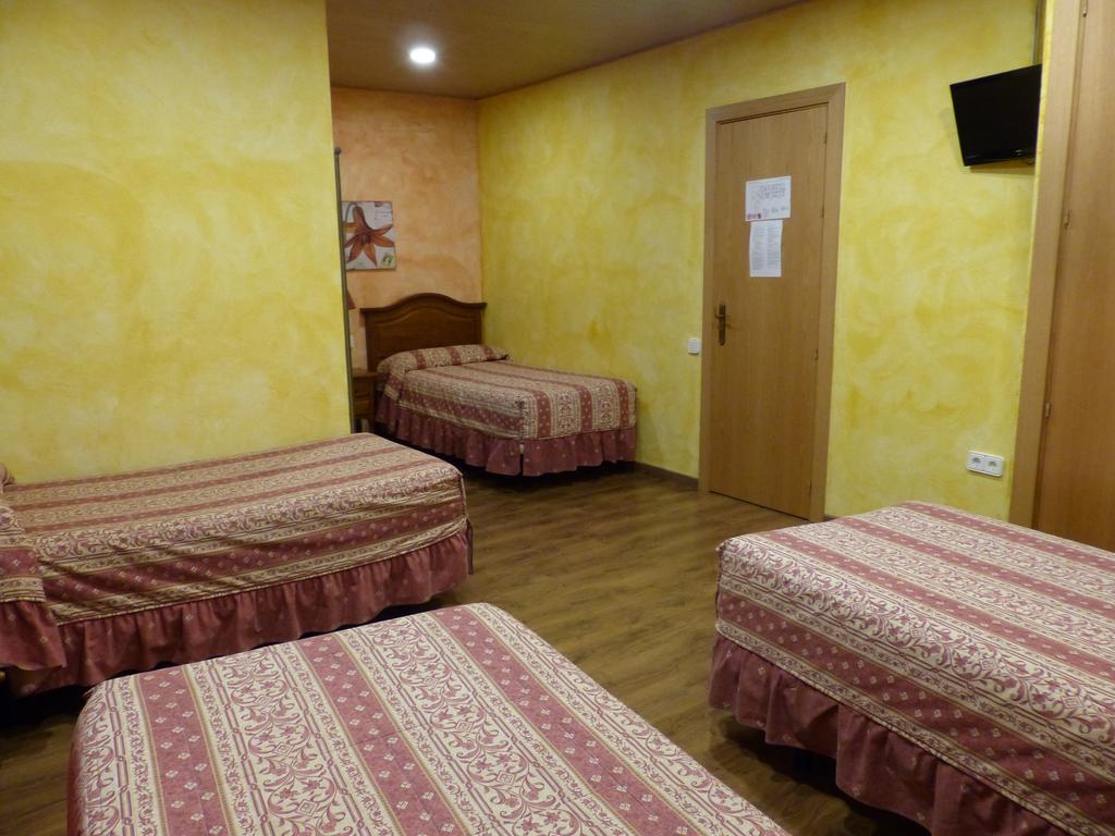 Hostal Vall D'Aneu By Arcas & Sambola 에스테리 다네우 외부 사진