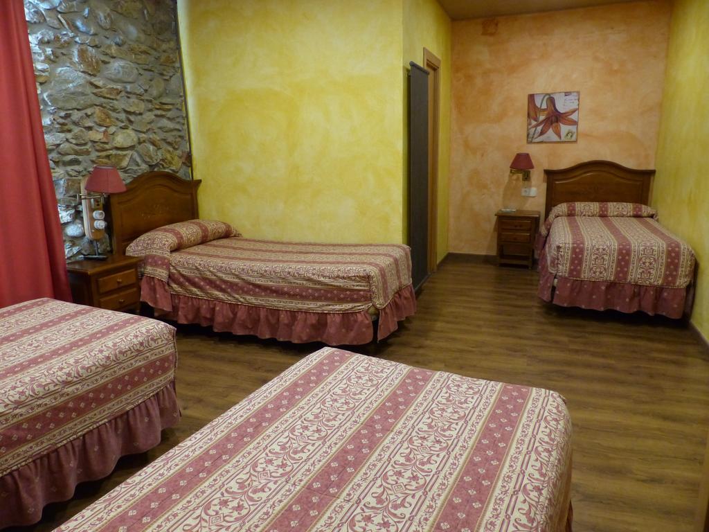 Hostal Vall D'Aneu By Arcas & Sambola 에스테리 다네우 외부 사진