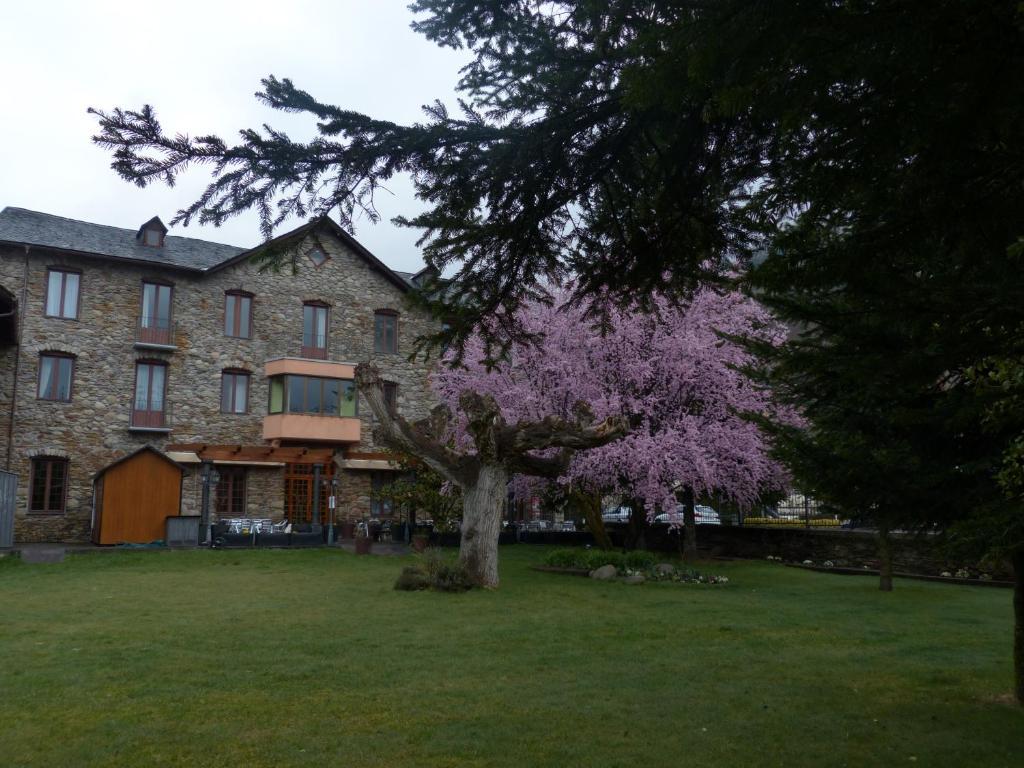Hostal Vall D'Aneu By Arcas & Sambola 에스테리 다네우 외부 사진